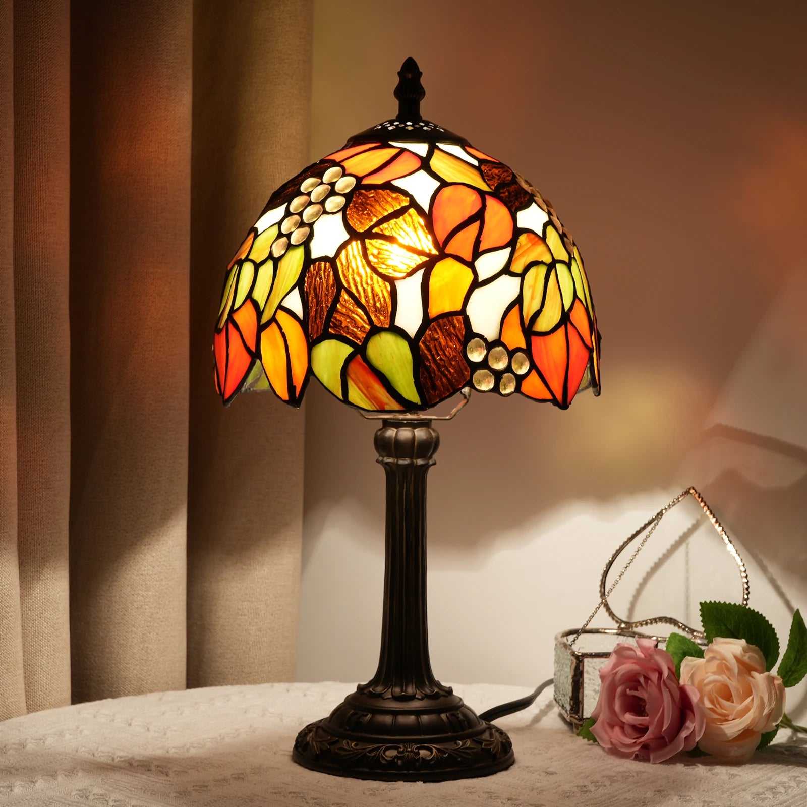Beautiful Vintage Style Table Lamp