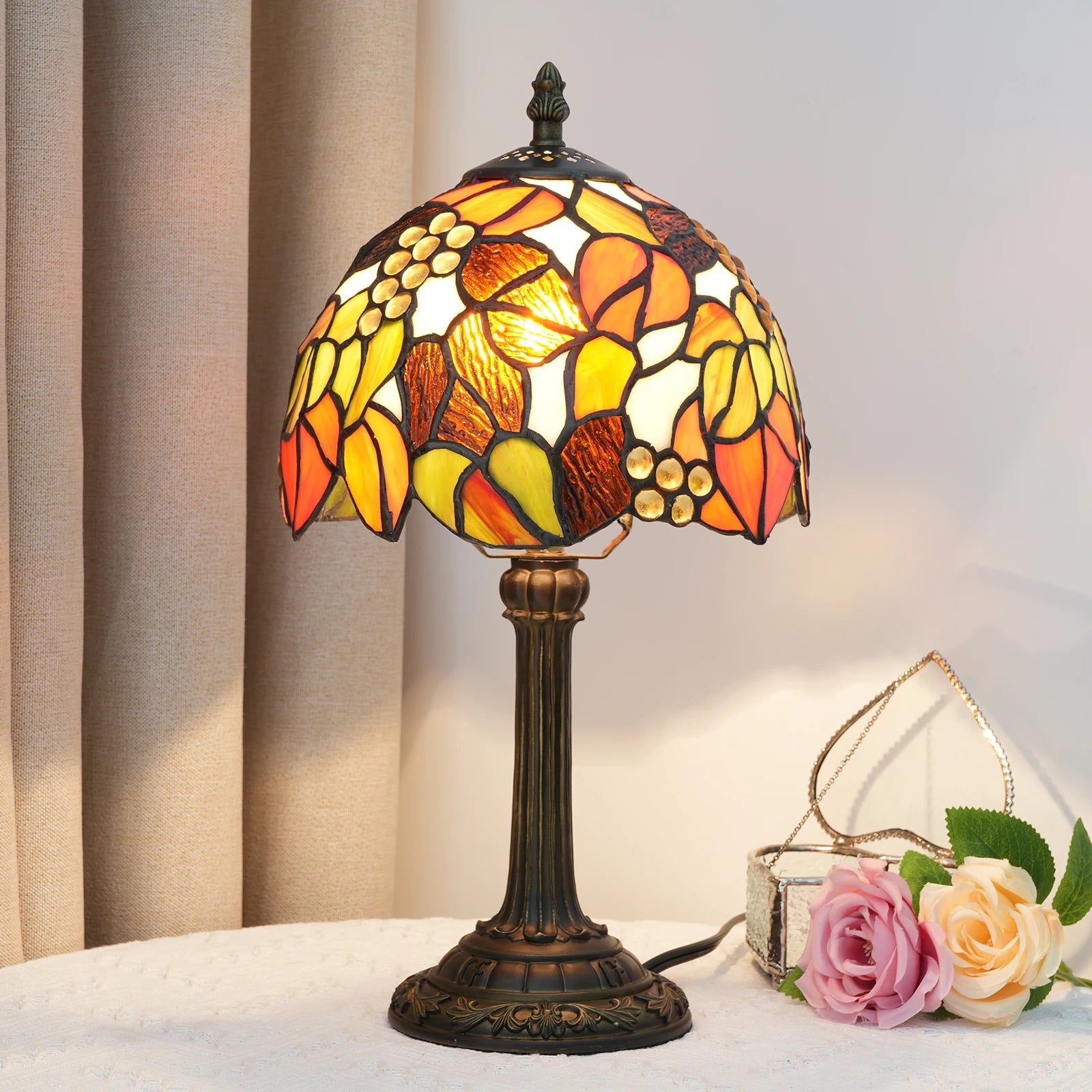 Beautiful Vintage Style Table Lamp