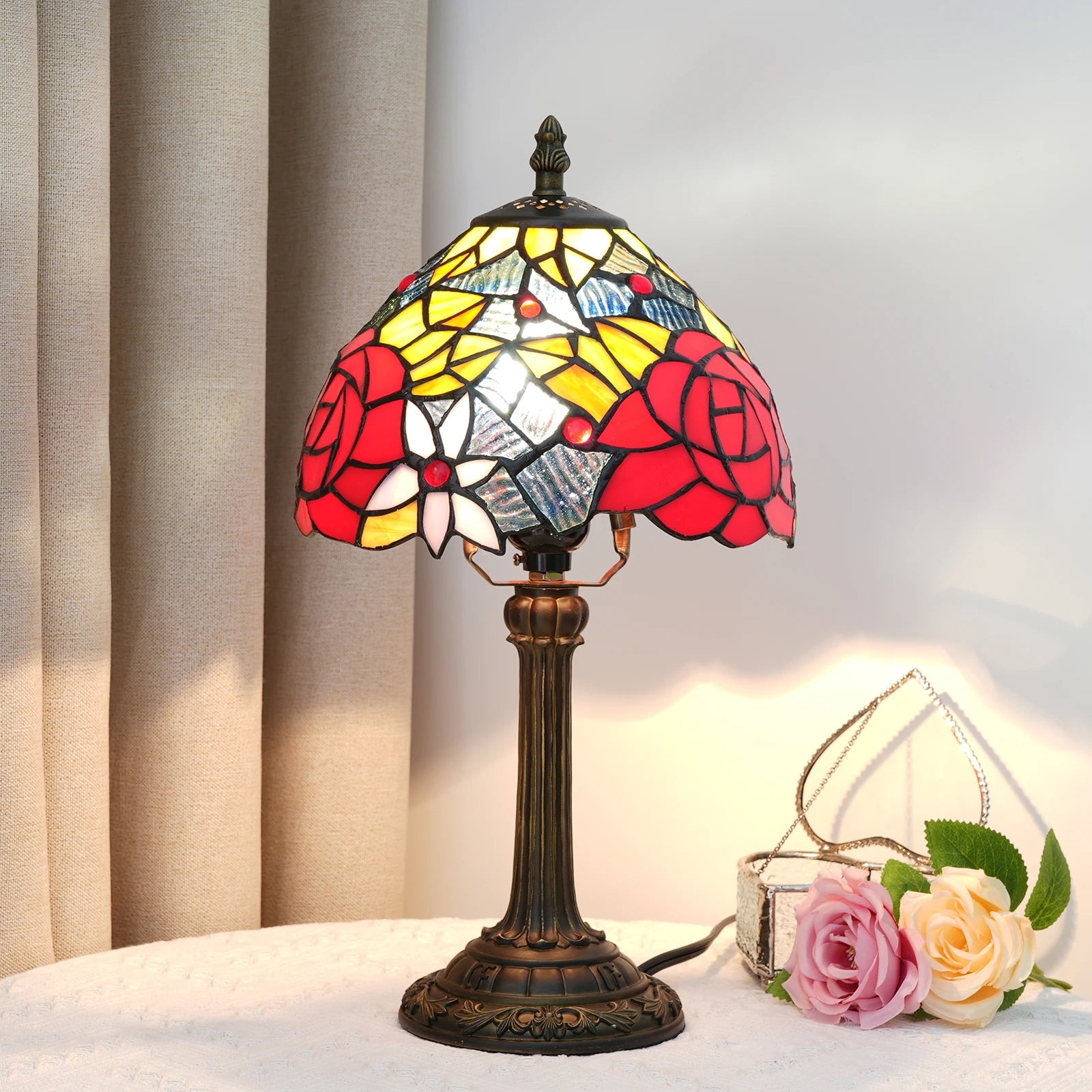 Beautiful Vintage Style Table Lamp