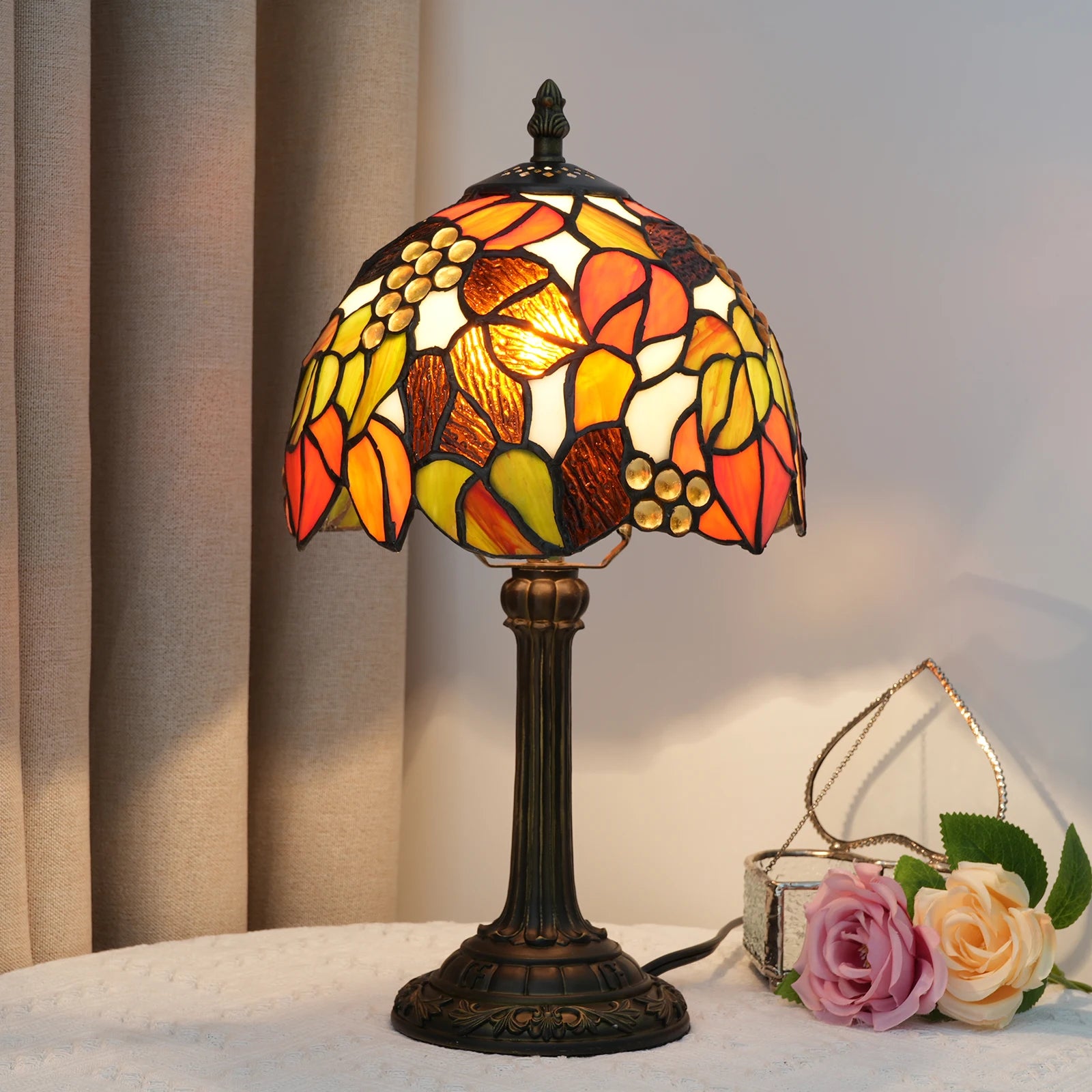 Beautiful Vintage Style Table Lamp